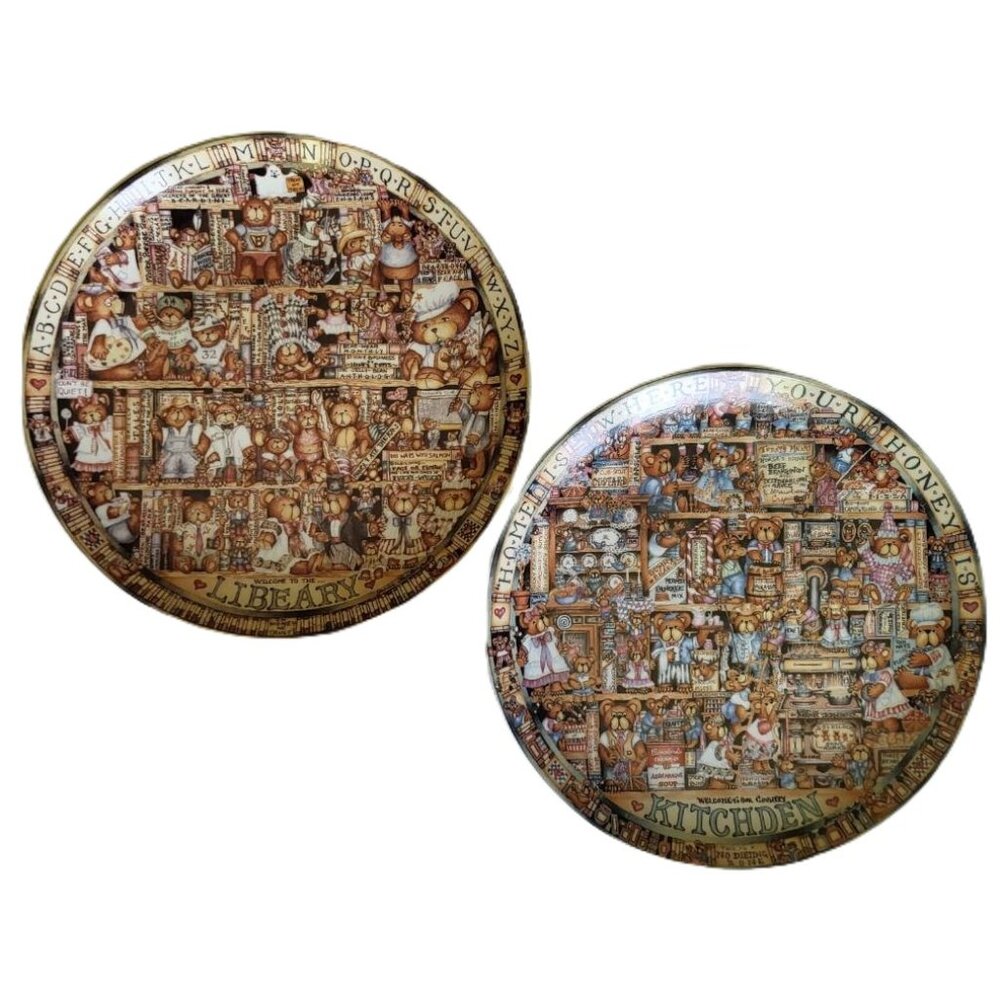 Pair of Bradford Exchange "Some Beary Nice Places" plates